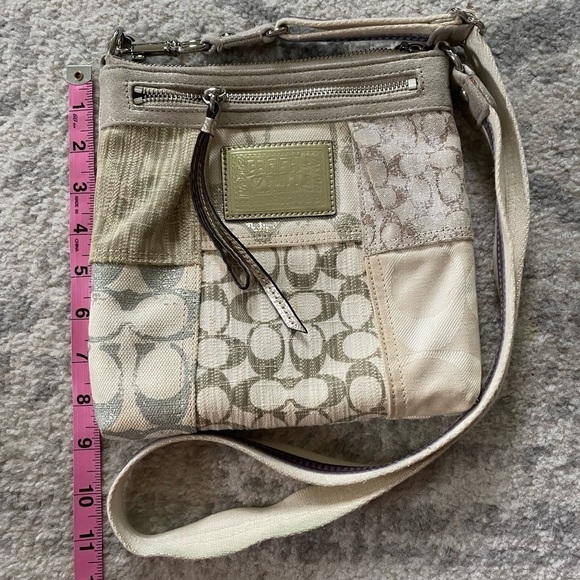 Coach Poppy Cross Body Bag - Picture 1 of 7
